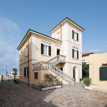 Villa Liberty San Vincenzo Bagian luar foto