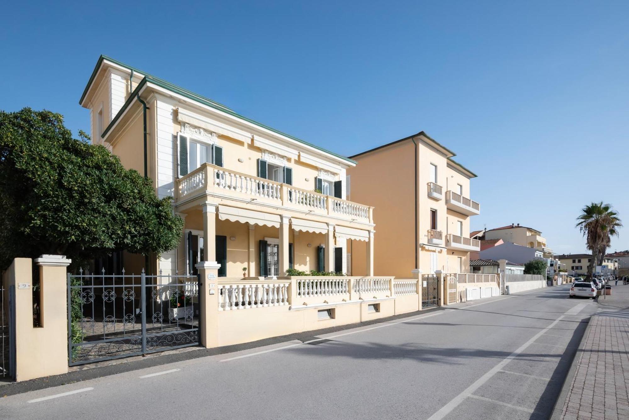 Villa Liberty San Vincenzo Bagian luar foto