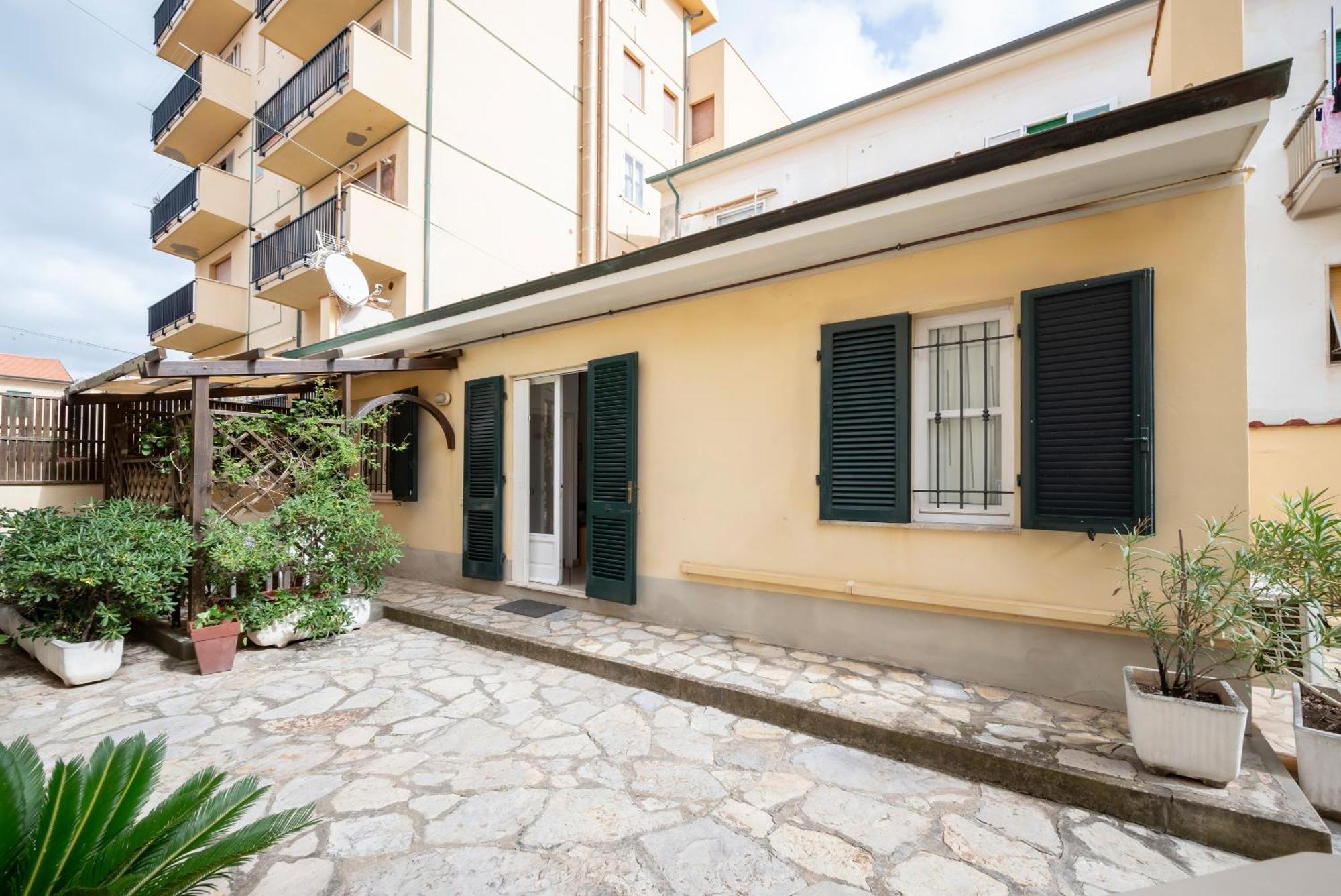 Villa Liberty San Vincenzo Bagian luar foto